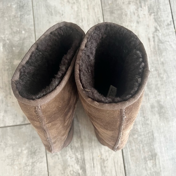 Classic Tall Uggs size 7
VGUC - Picture 6 of 6
